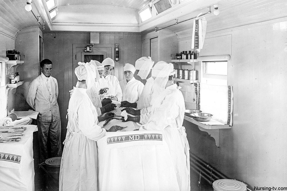 American Red Cross nurses (1917). Original from Library of Congress. Digitally enhanced by rawpixel for the history of nursing.
